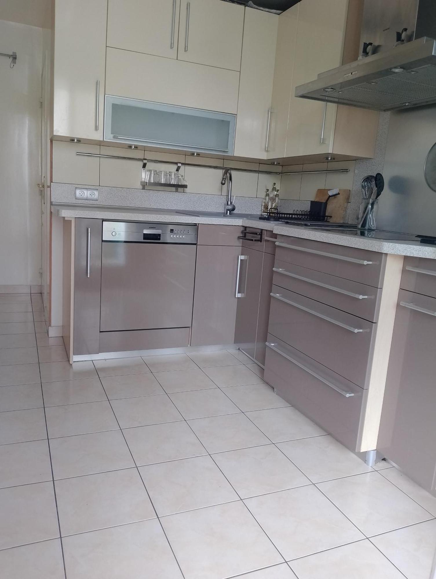 Appartement Residentiel Au Vert Et Au Frais Монтіньї-ле-Бретонне Екстер'єр фото