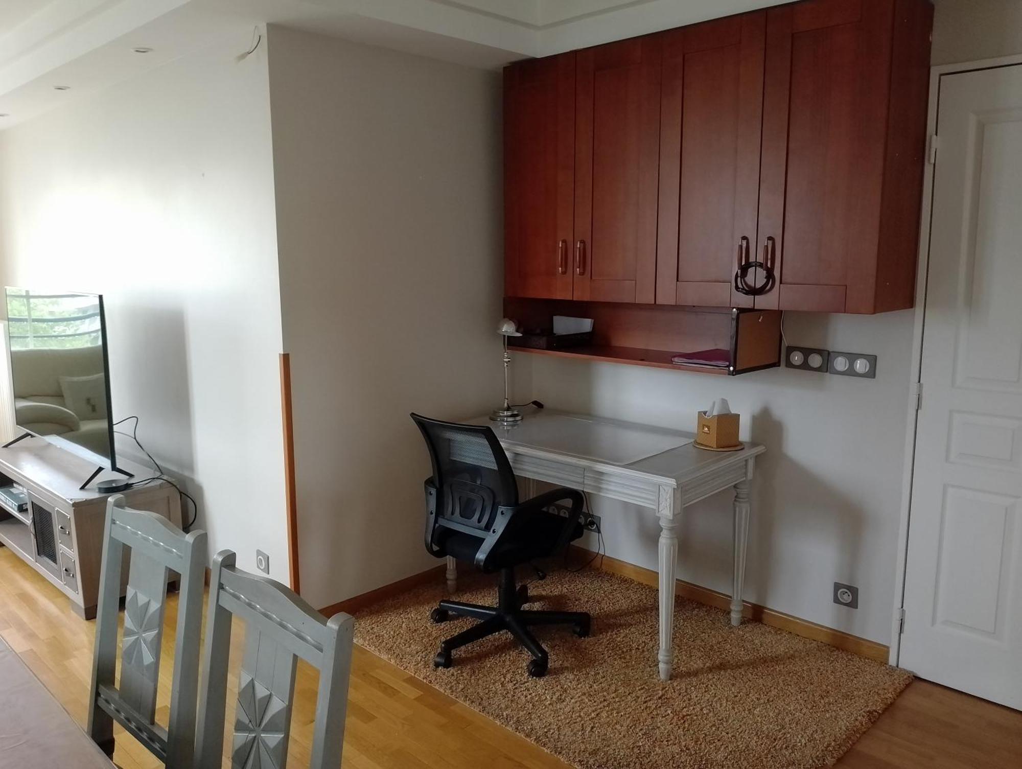 Appartement Residentiel Au Vert Et Au Frais Монтіньї-ле-Бретонне Екстер'єр фото